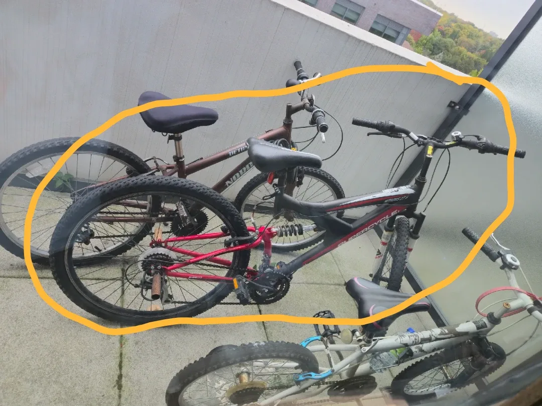 RED- Used Mountain Bikes