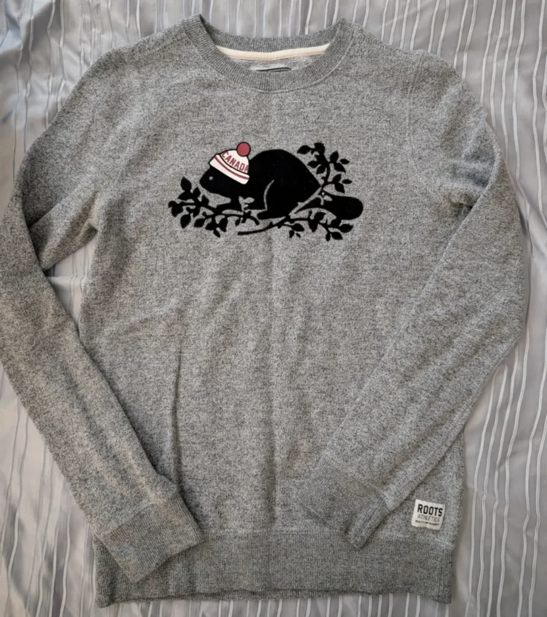 Roots Youth Sweatshirt Size XL 11-12 yrs