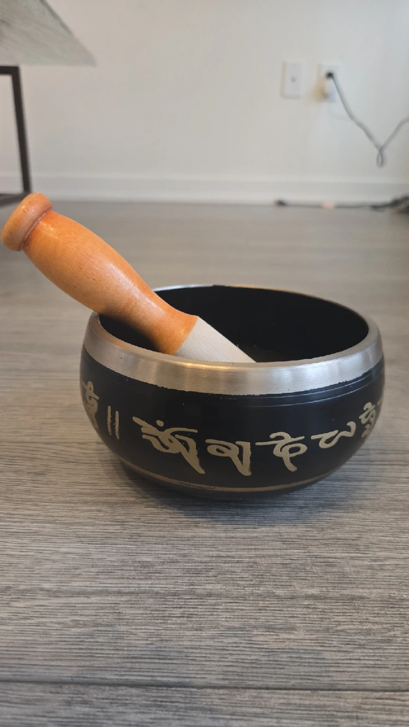 Singing Bowl with Striker