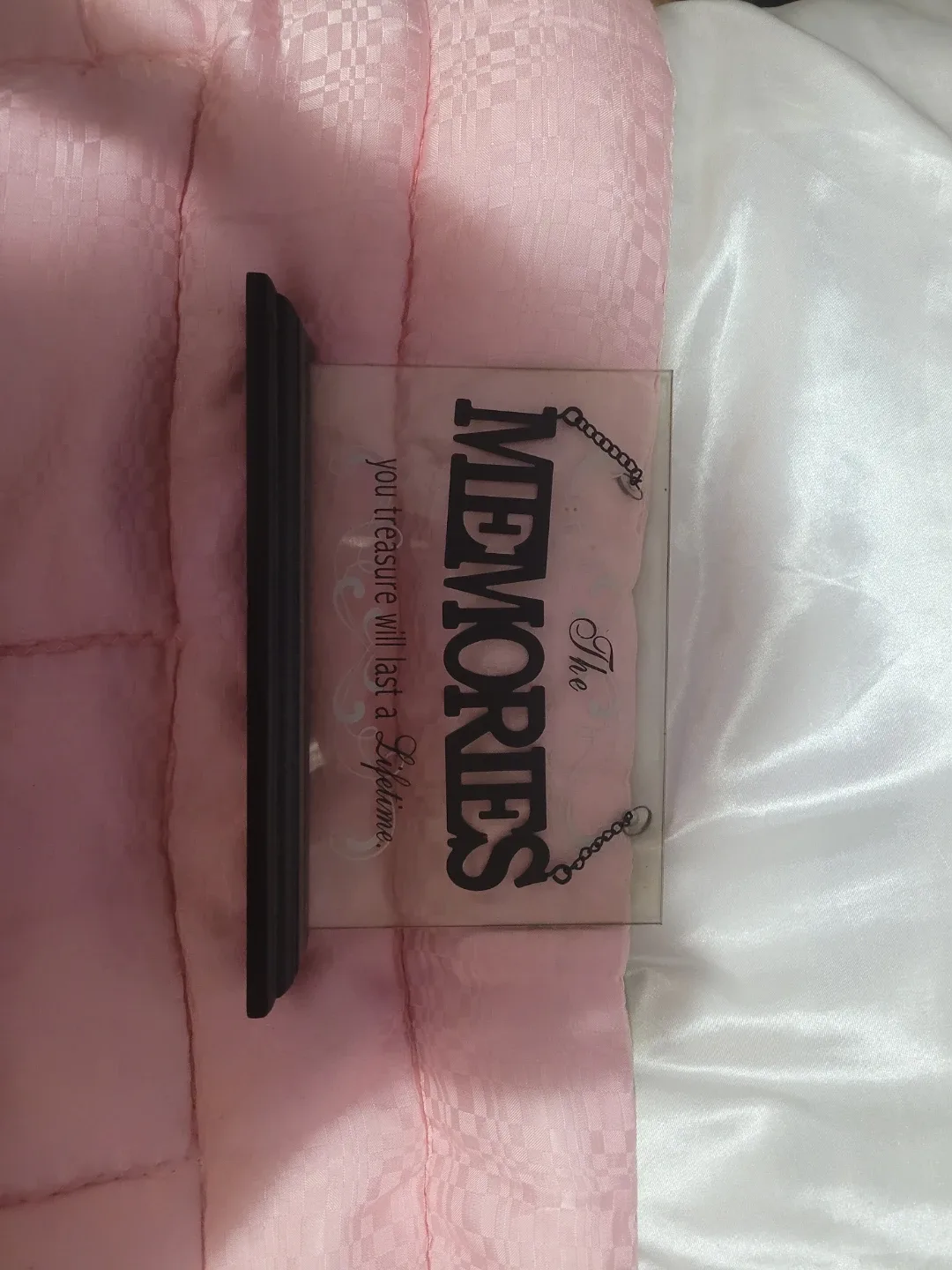 The Memories You Treasure Will Last A Lifetime Decor image indicator(2)