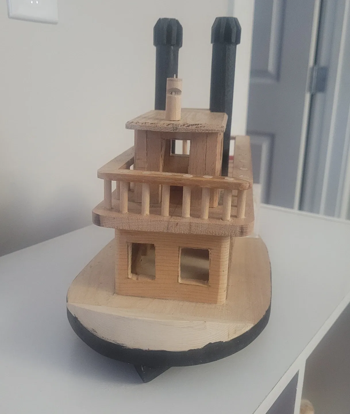 Handmade Wooden Steamboat Toy image indicator(3)