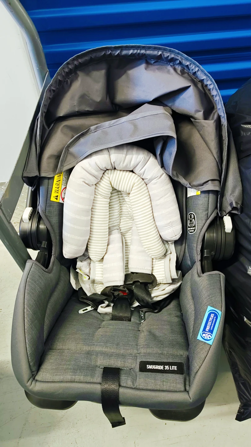 Graco SnugRide 35 Lite Infant Car Seat