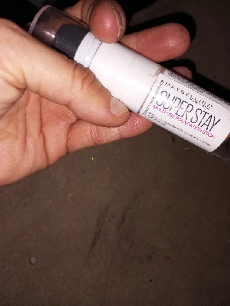 Maybelline Super Stay Foundation Stick image indicator(2)