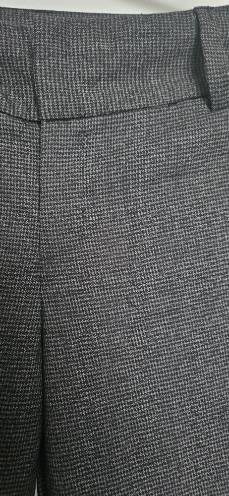 AB Studio Grey Houndstooth Pants - Size 6 (Medium) - photo 2
