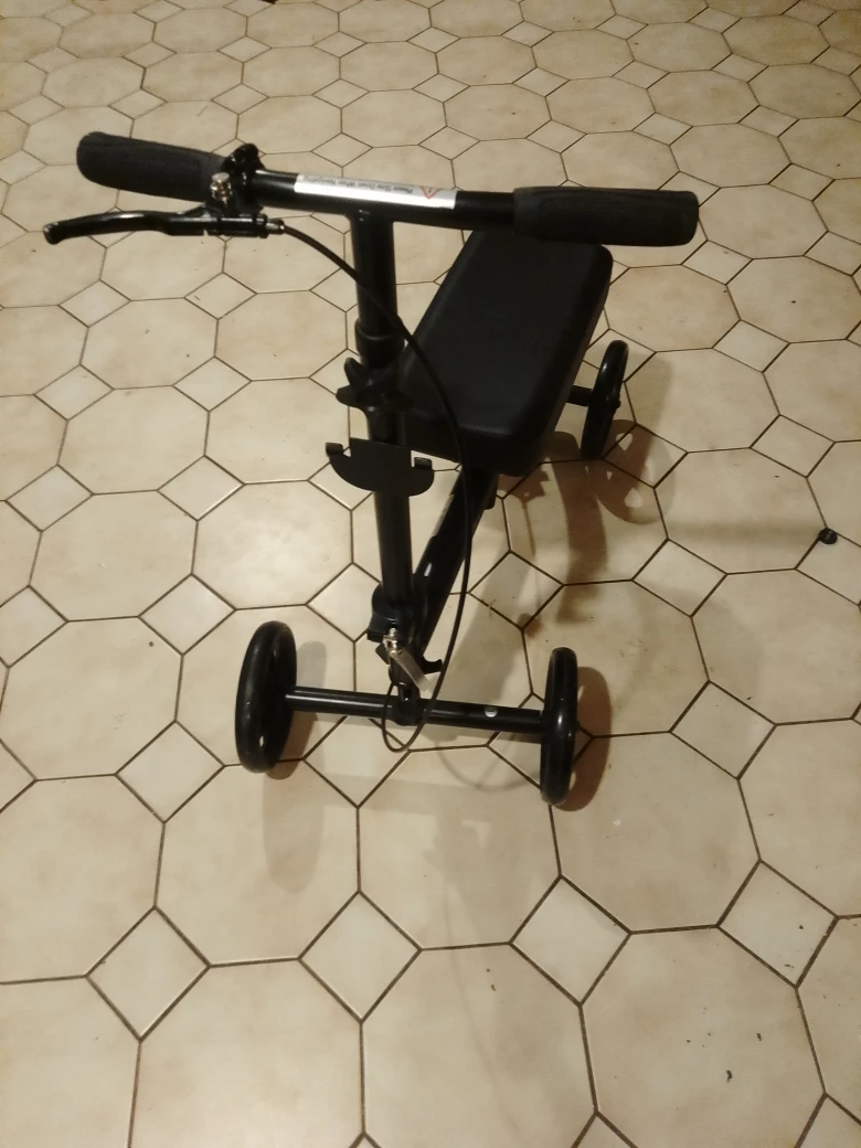 Knee Walker Scooter - Black - photo 2