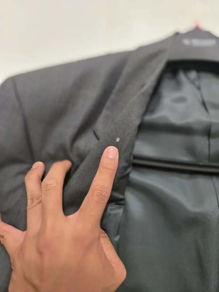 Yves Saint Laurent Grey Suit size 44 (L-XL) image indicator(6)