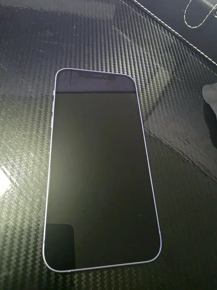 Apple iPhone 11 - Purple image indicator(4)