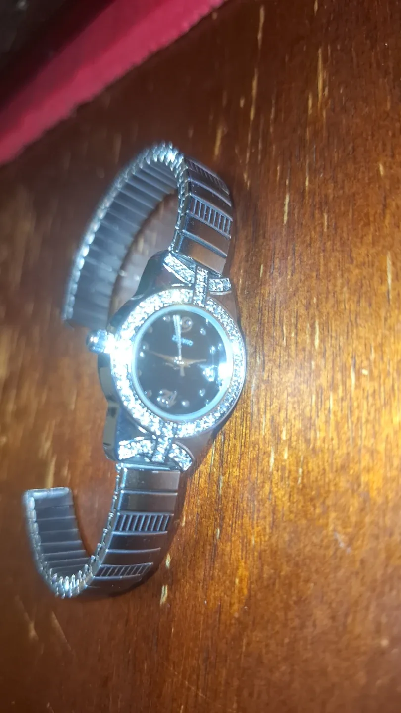 Quartz iced out diamond watch