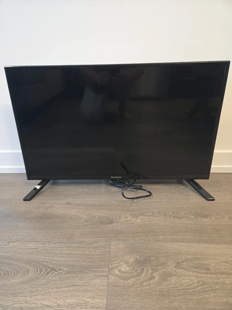 Westinghouse WD32HBR105 32 inch TV