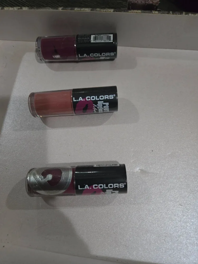 L.A. Colors Lip Gloss & Eyeshadow Bundle image indicator(2)
