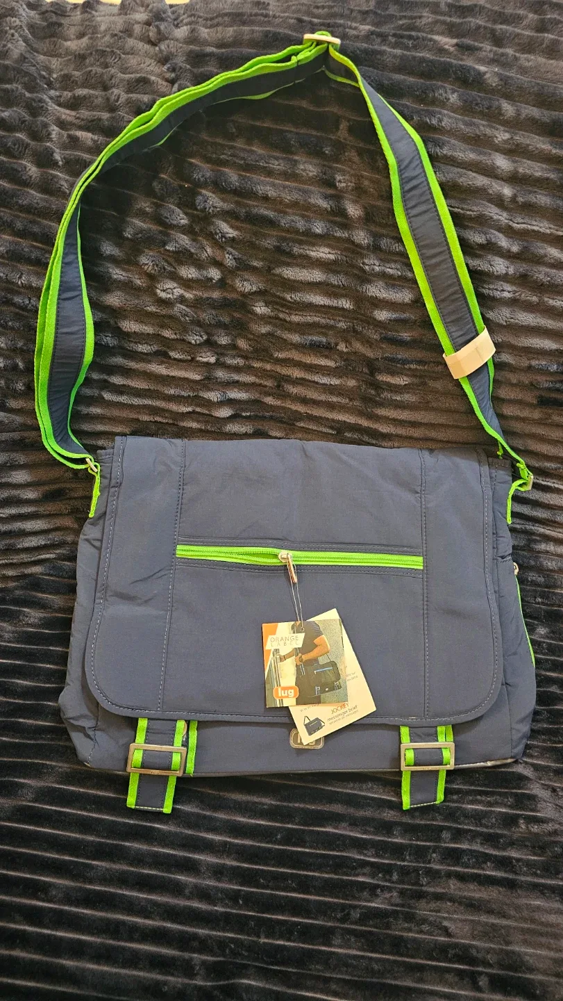 Lug Jockey Messenger Brief Bag - Navy/Green