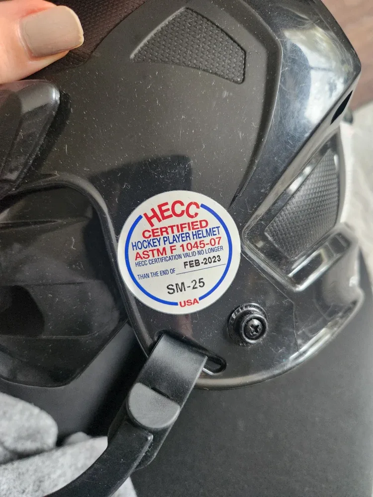 CCM Hockey Helmet - Black image indicator(3)