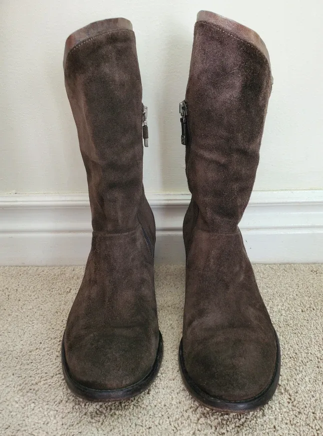 Alberto Fermani Pure Suede Boots image indicator(2)