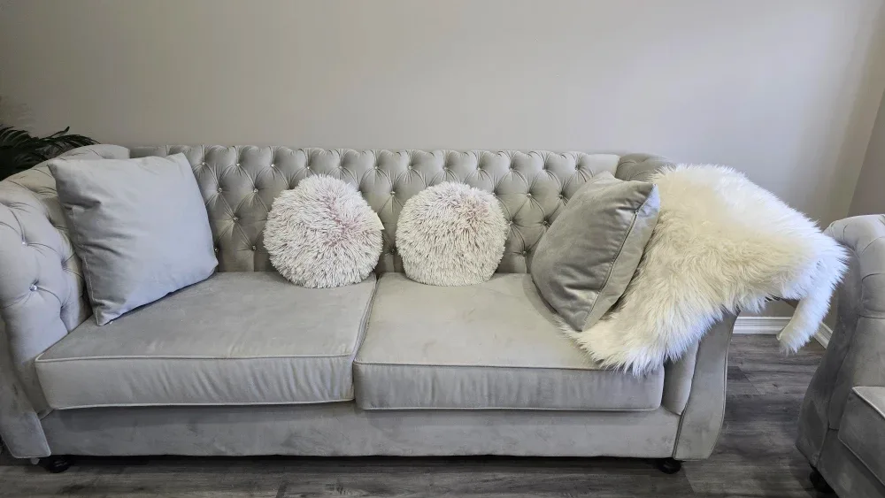 Grey Velvet Chesterfield Sofa Set