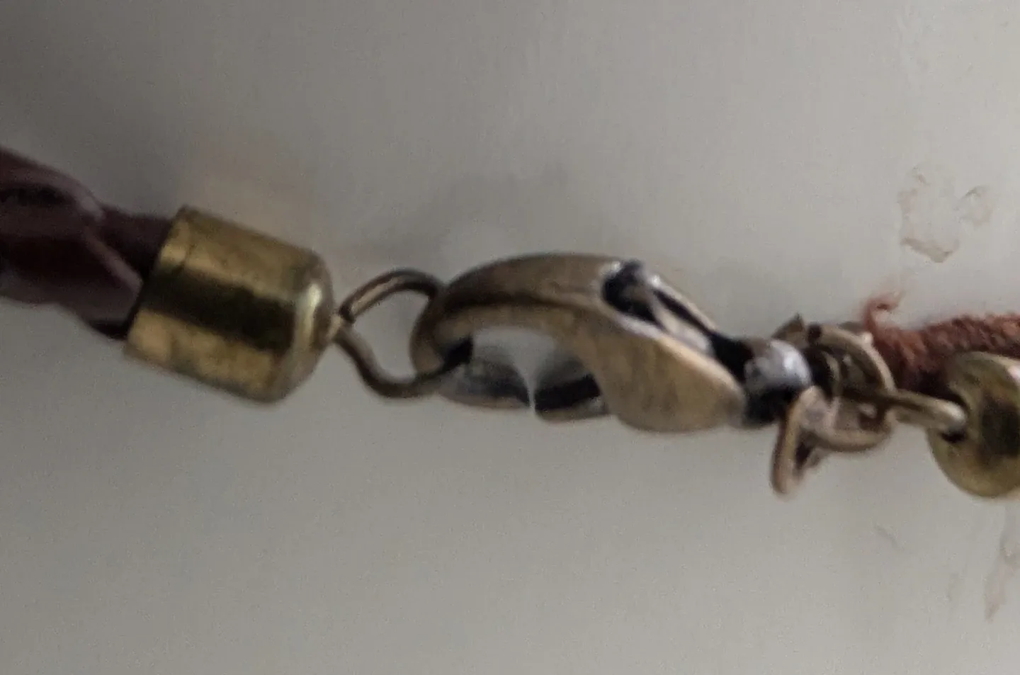 Necklace with Medal Medallion image indicator(2)