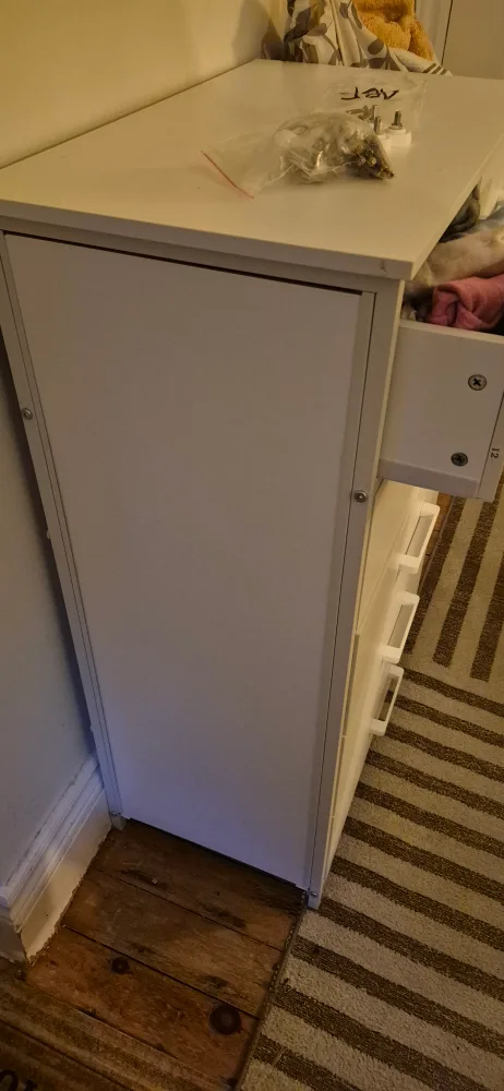 White 6-Drawer Dresser image indicator(4)