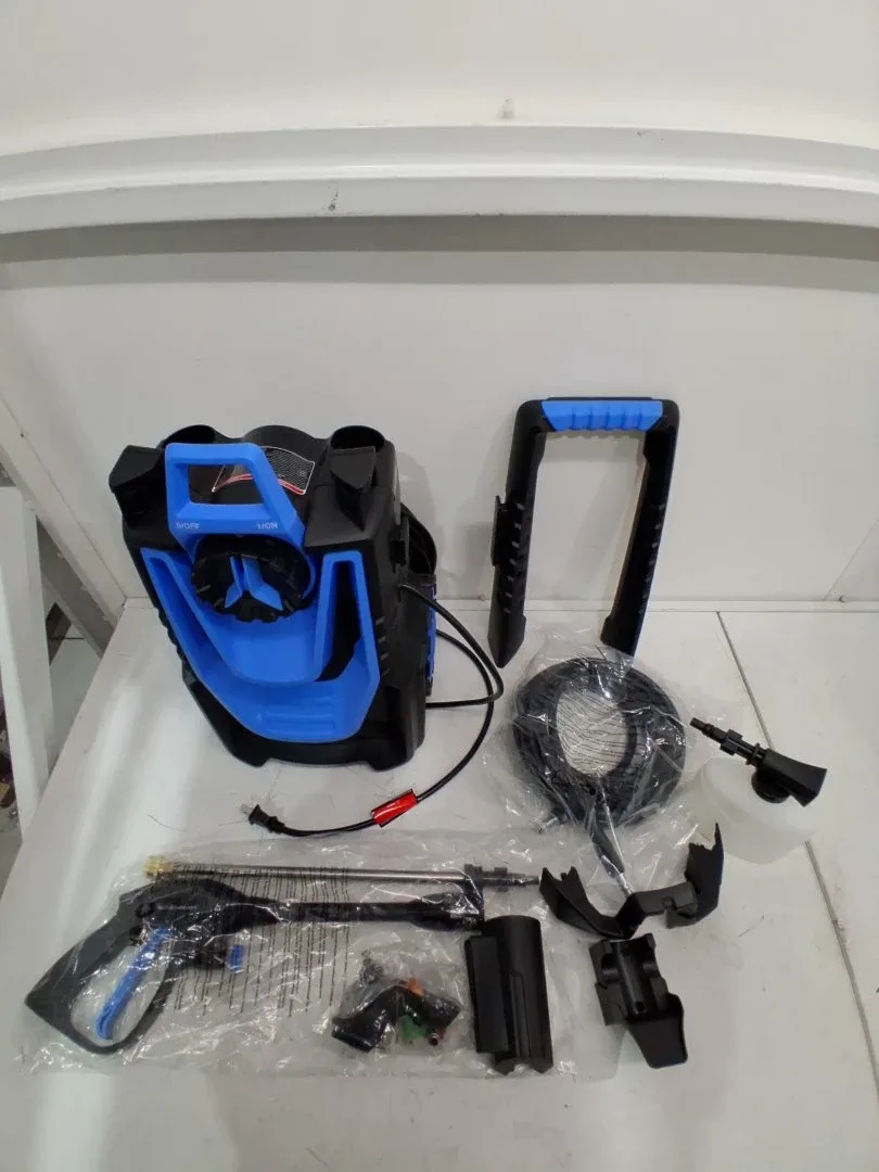 Pressure Washer With Foam Cannon and Accessories - 35FT cord image indicator(3)