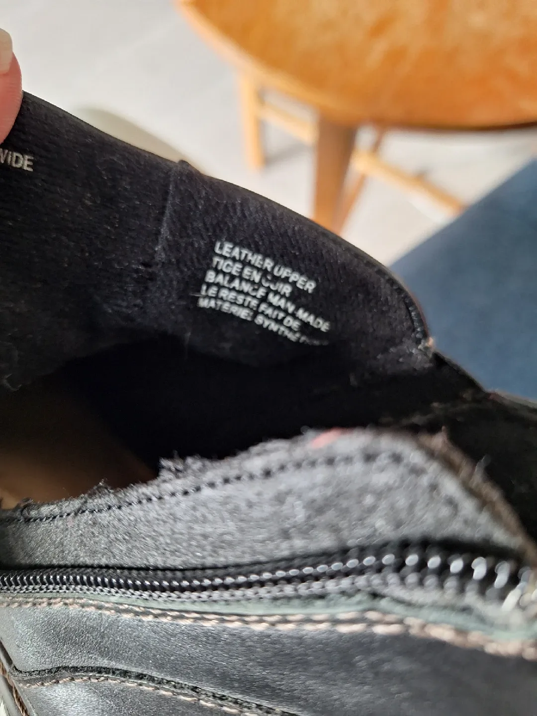 Earth Origins Black Leather Ankle Boots - Size 8 image indicator(3)