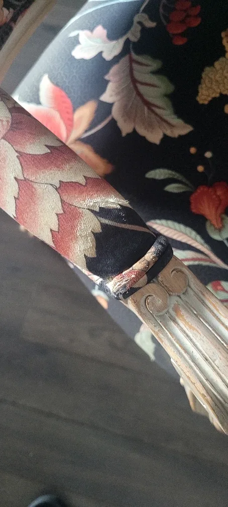 Floral Armchair - Vintage Style image indicator(2)