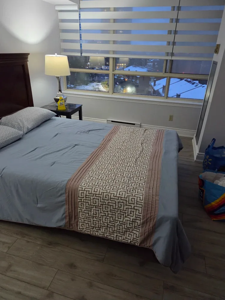 Selling a Queen Size Bed image indicator(3)