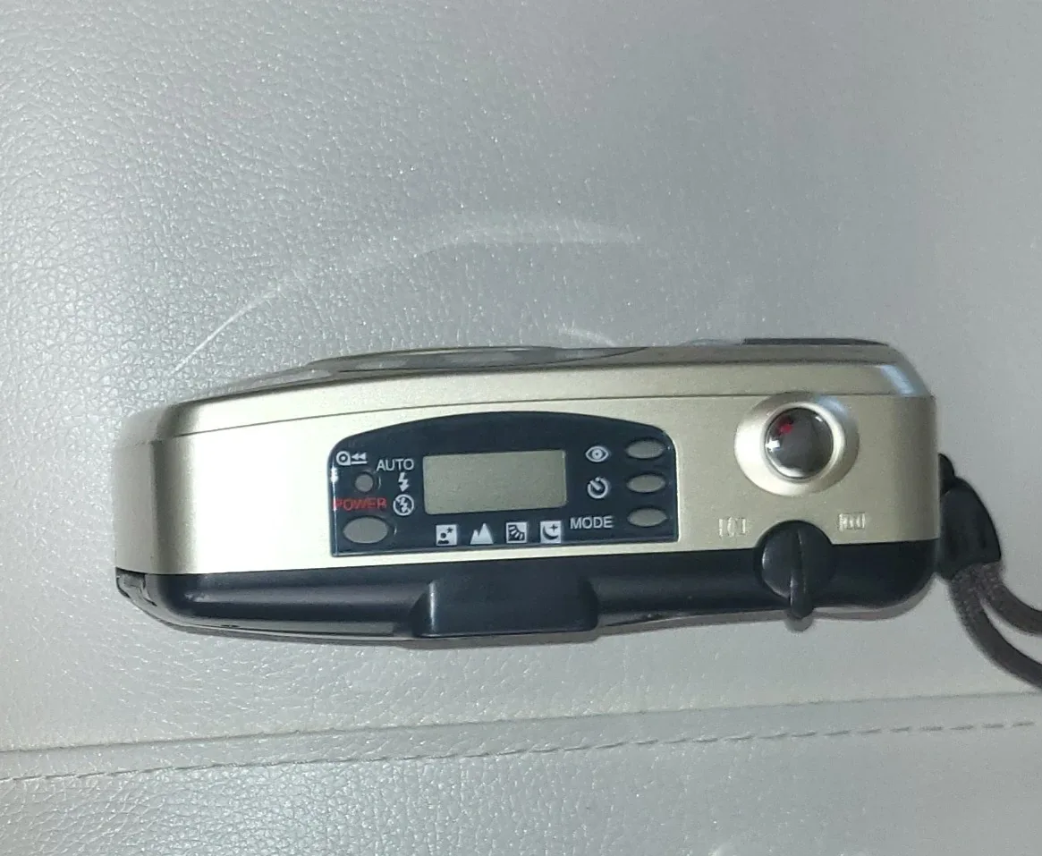 Fujifilm Zoom Date 77 Film Camera image indicator(2)