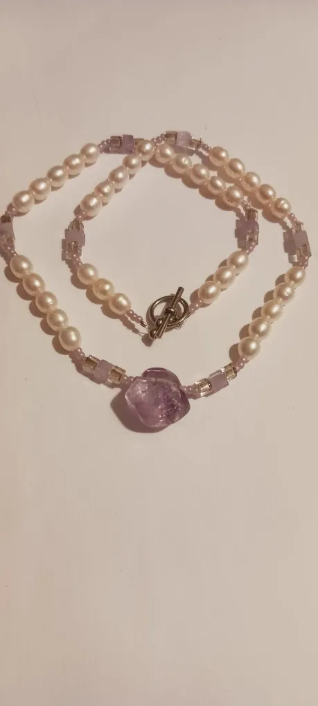 Genuine Freshwater Pearl & Amethyst Stone Necklace image indicator(3)