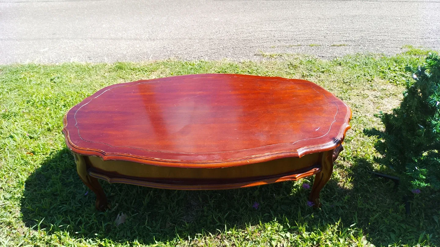 Vintage Wooden Coffee Table image indicator(2)