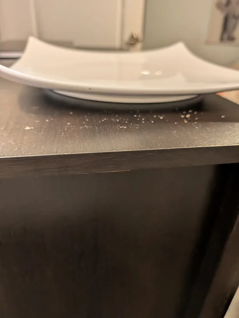 Square White Plates - Set of 2 image indicator(2)