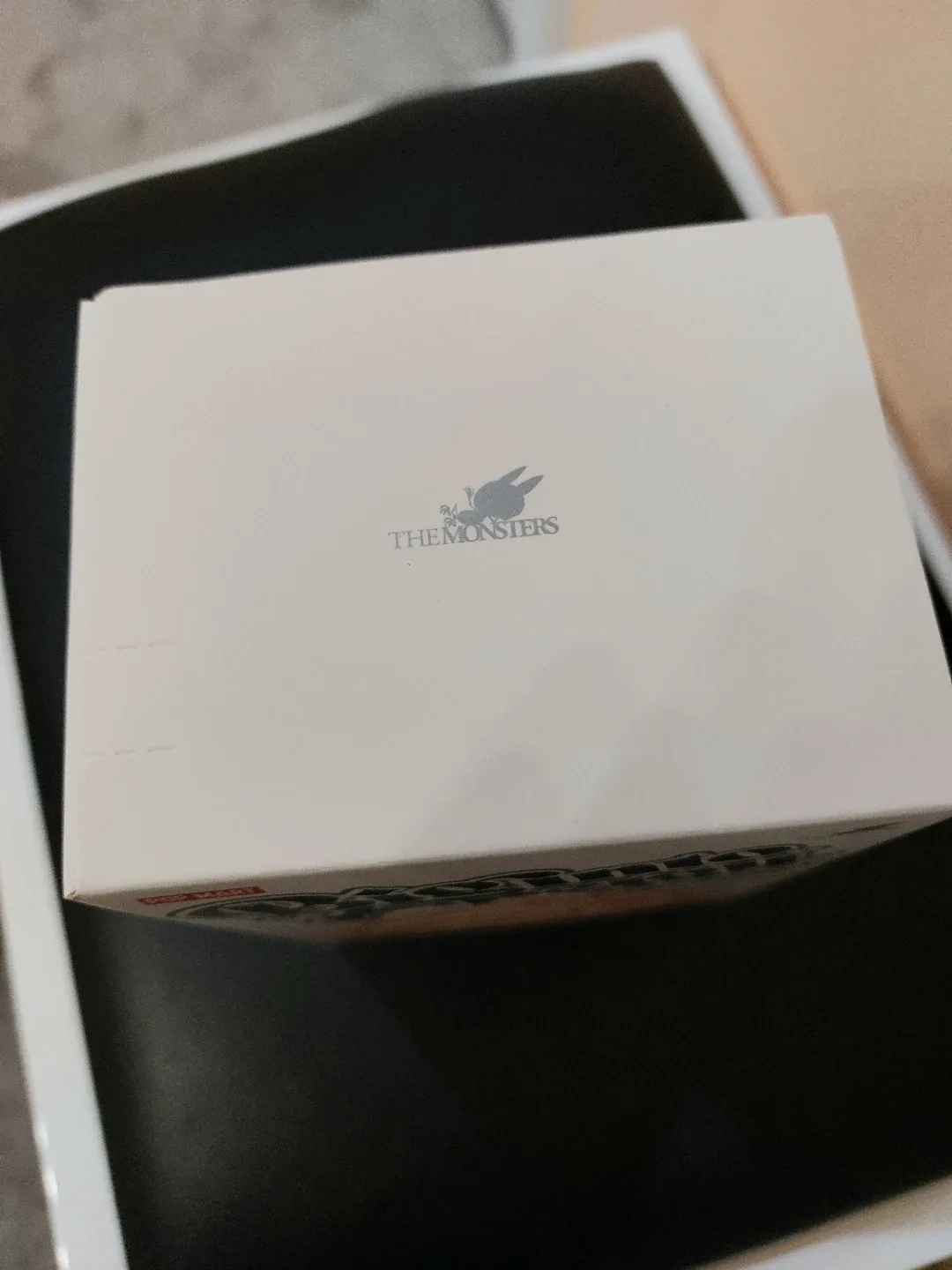 Authentic Labubu brand new sealed Serenity image indicator(5)