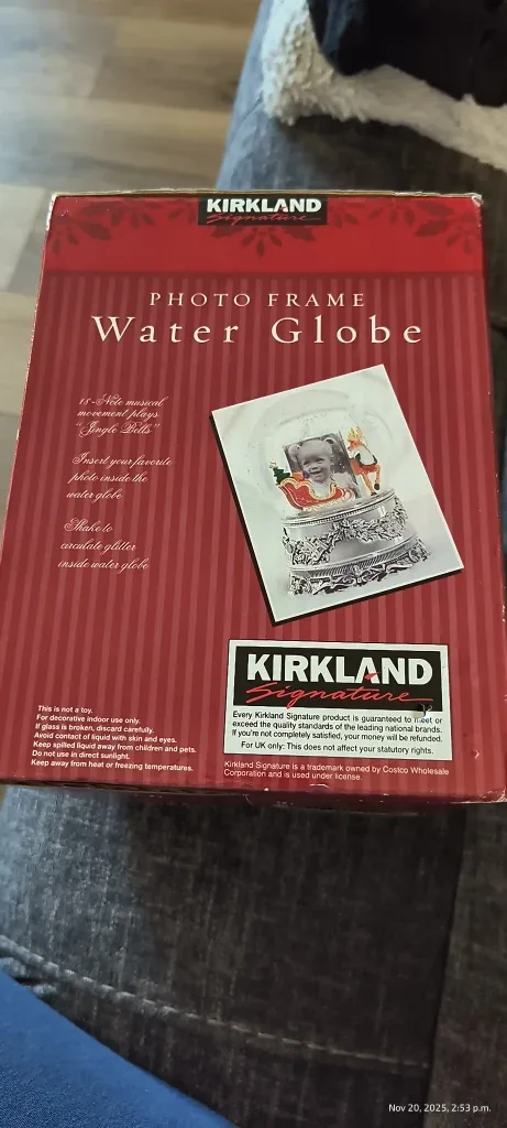Kirkland Signature Photo Frame Water Globe image indicator(2)