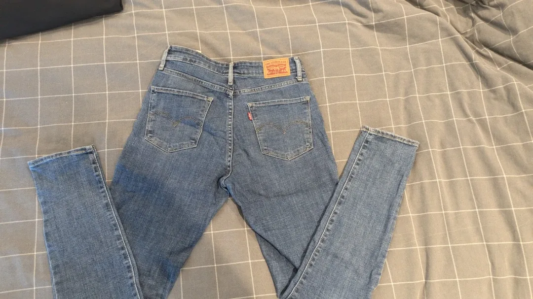 Levi's 721 High Rise Skinny Jeans, Size 29