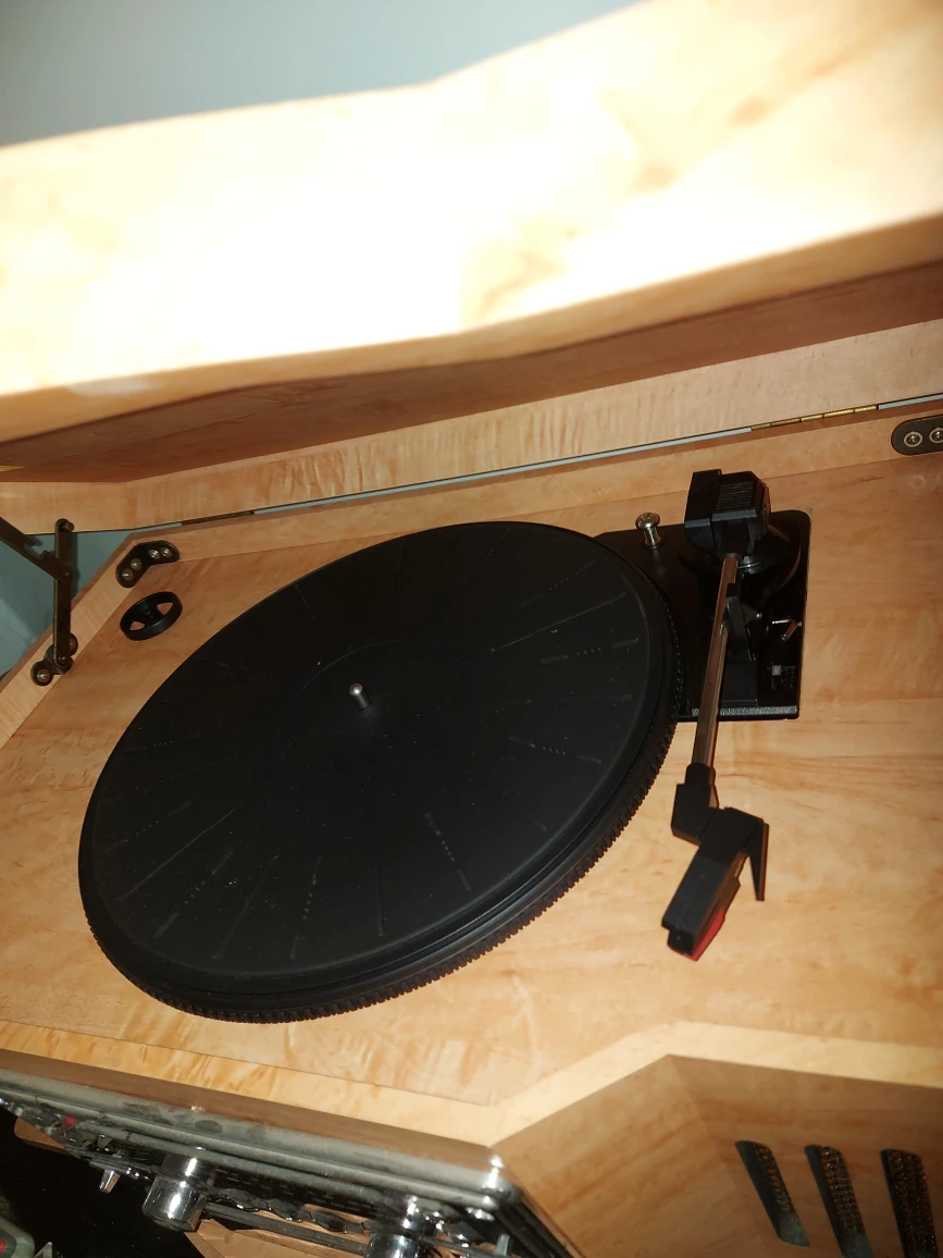Curtis Record Player with Radio & CD Player - photo 3