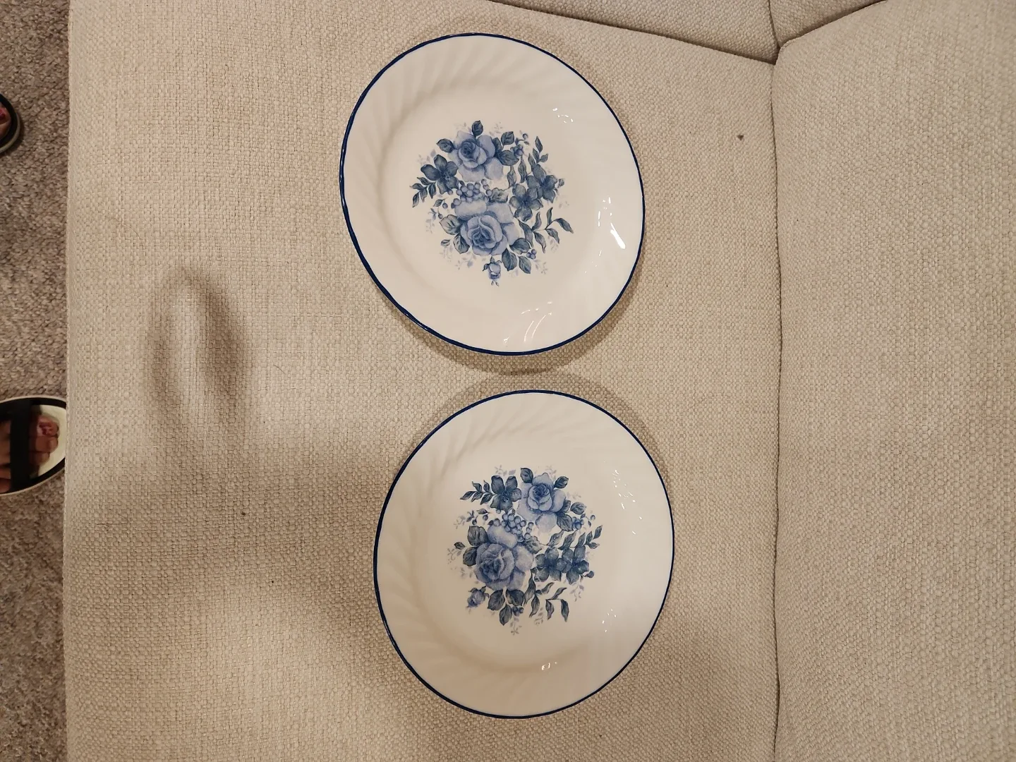 Corelle Blue Rose Plates - Set of 2