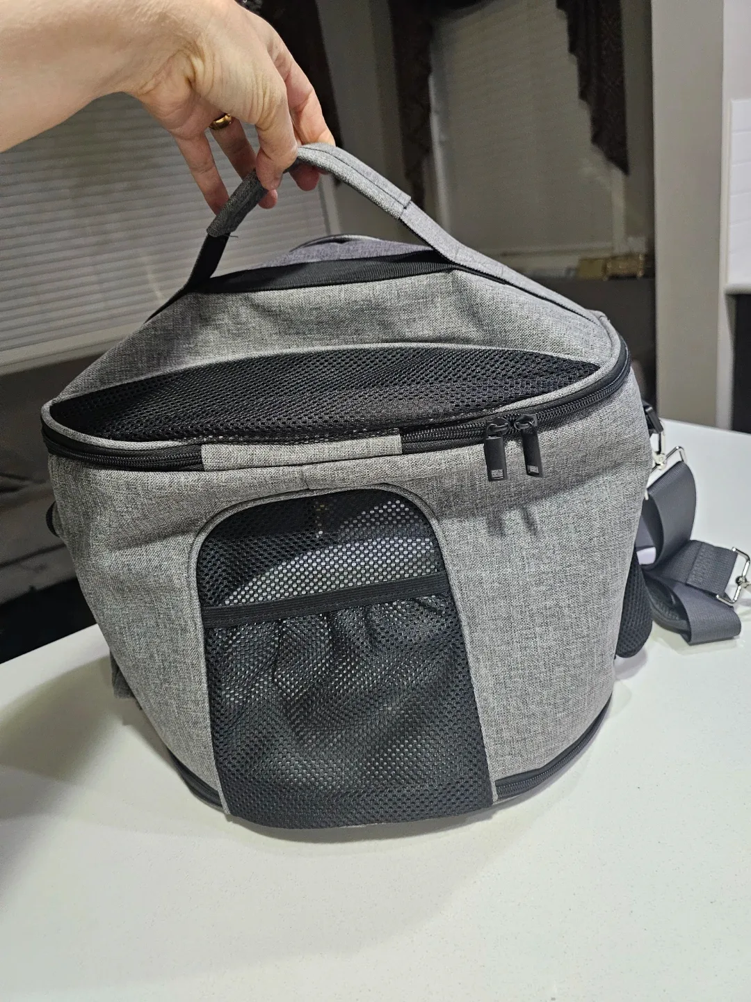 Grey Pet Carrier airline approved (New) image indicator(3)