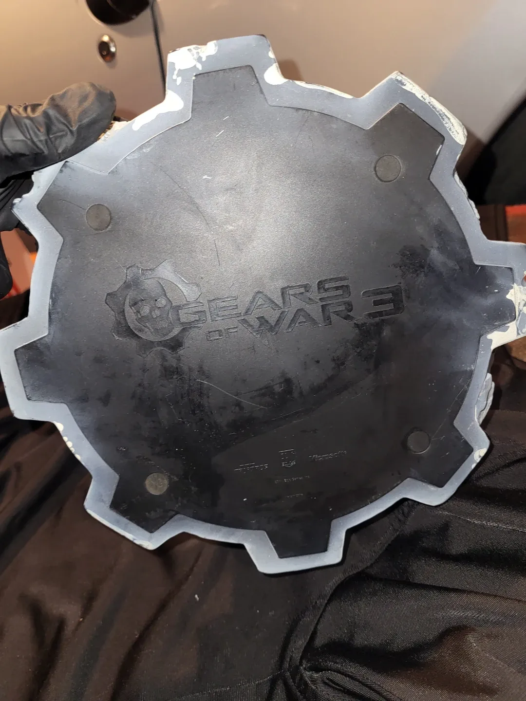 Gears of War Marcus Fenix Statue image indicator(6)