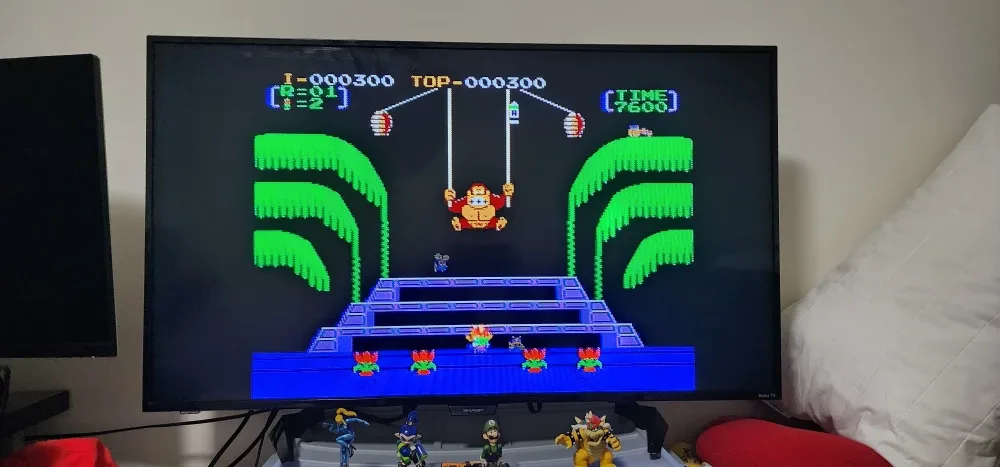 Sharp Roku TV 43 inch LC-43LB481U image indicator(3)