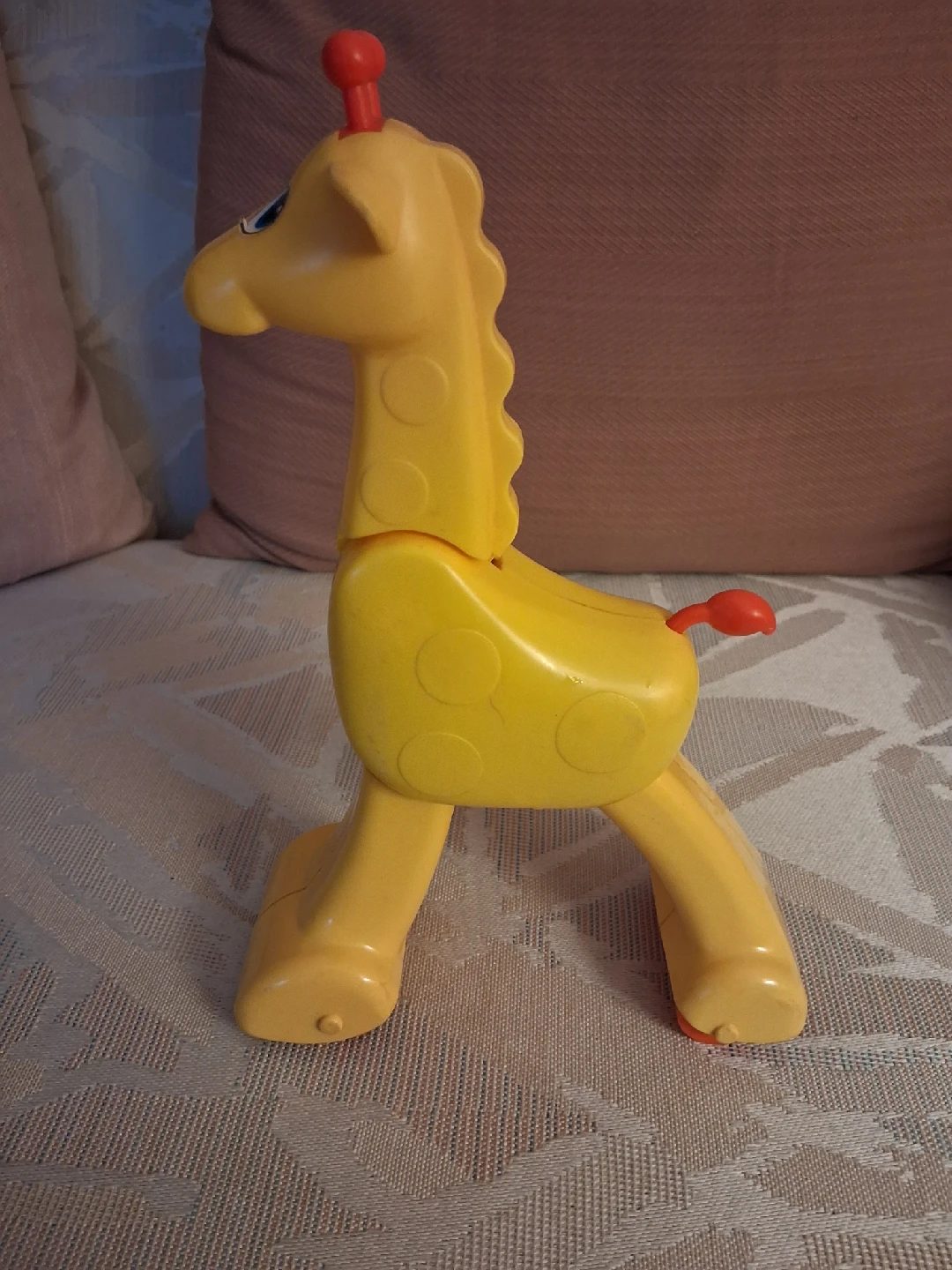 Vintage Tomy High Rolleys Jake the Giraffe toy