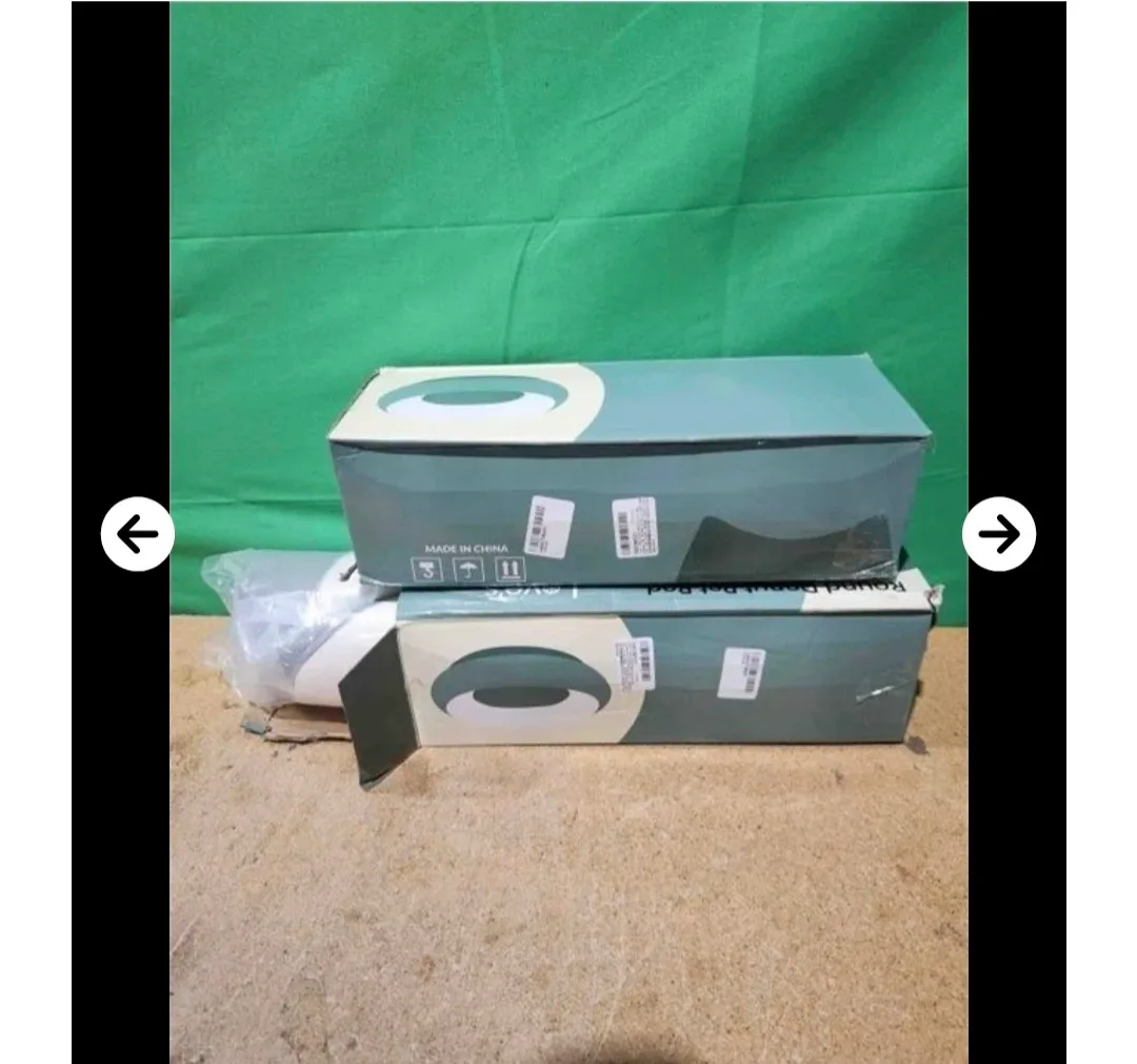 New Love's Cabin Round Donut Pet Cushion Bed - Grey image indicator(2)