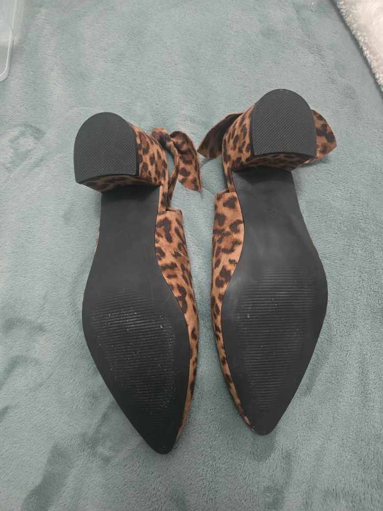 👠Leopard Heels - Size 8 - photo 4