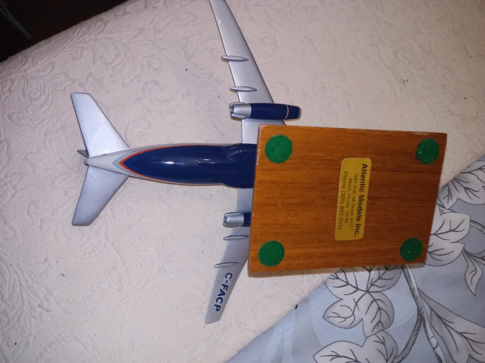 Canadian Air C- FACP Plastic Model Plane image indicator(6)