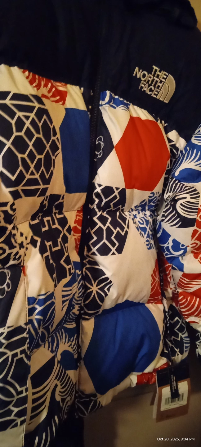 The North Face M Print Nuptse Jacket - Size M - photo 3