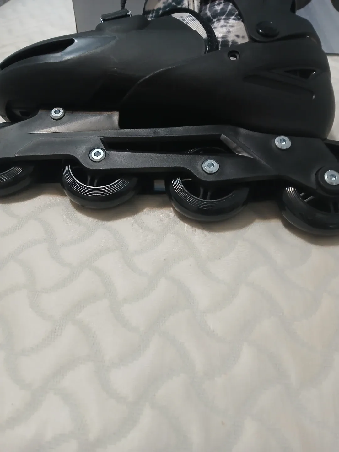 Inline Skates Adult L/XL Size 8-11 image indicator(2)