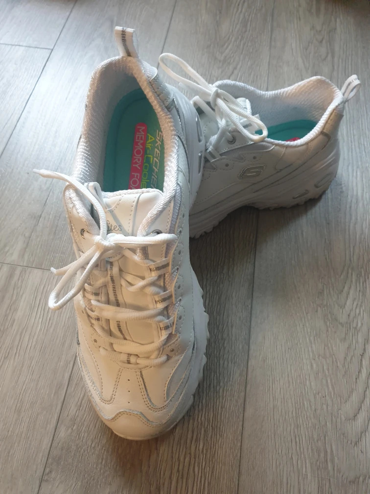 Skechers Air-Cooled Memory Foam White Sneakers - photo 2