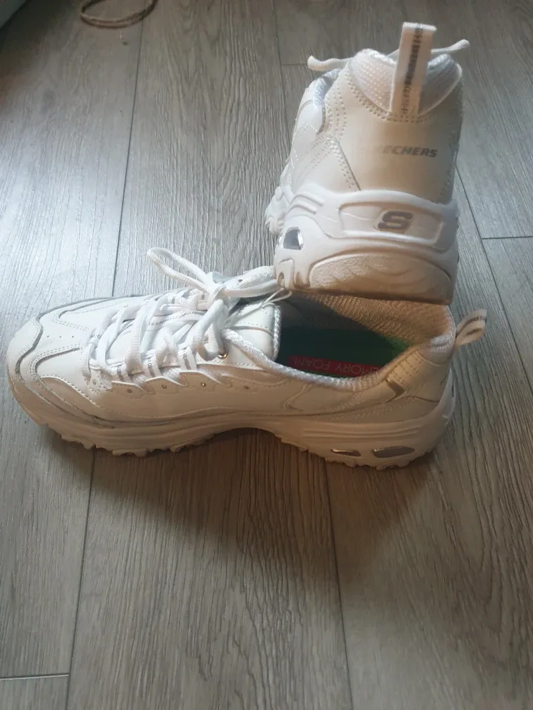 Skechers Air-Cooled Memory Foam White Sneakers image indicator(3)