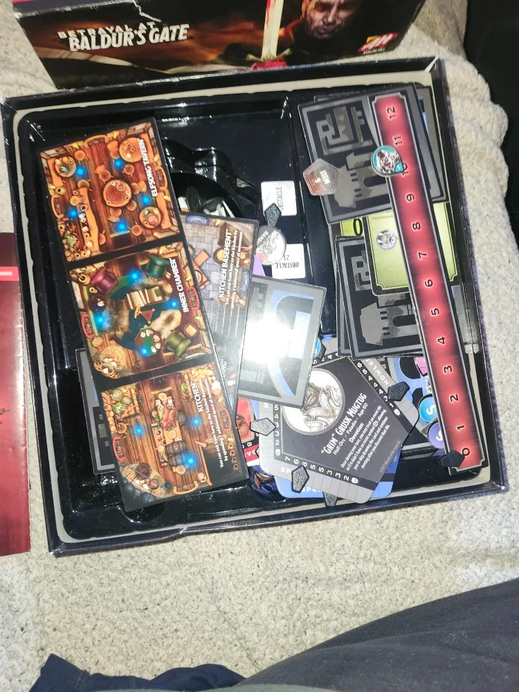 Betrayal at Baldur's Gate Board Game image indicator(2)