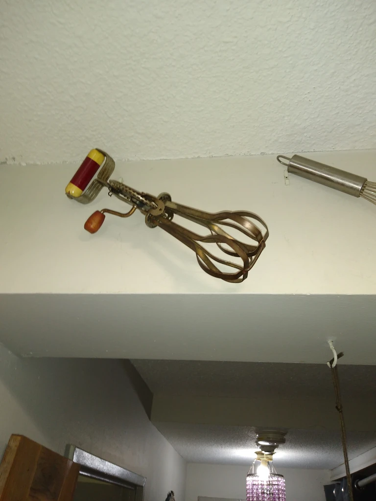 three antique beaters - photo 4