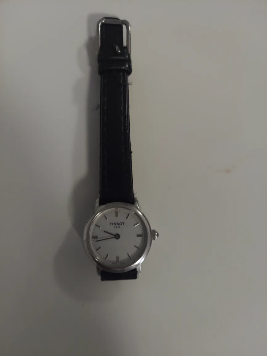 Tissot Ladies Watch image indicator(2)