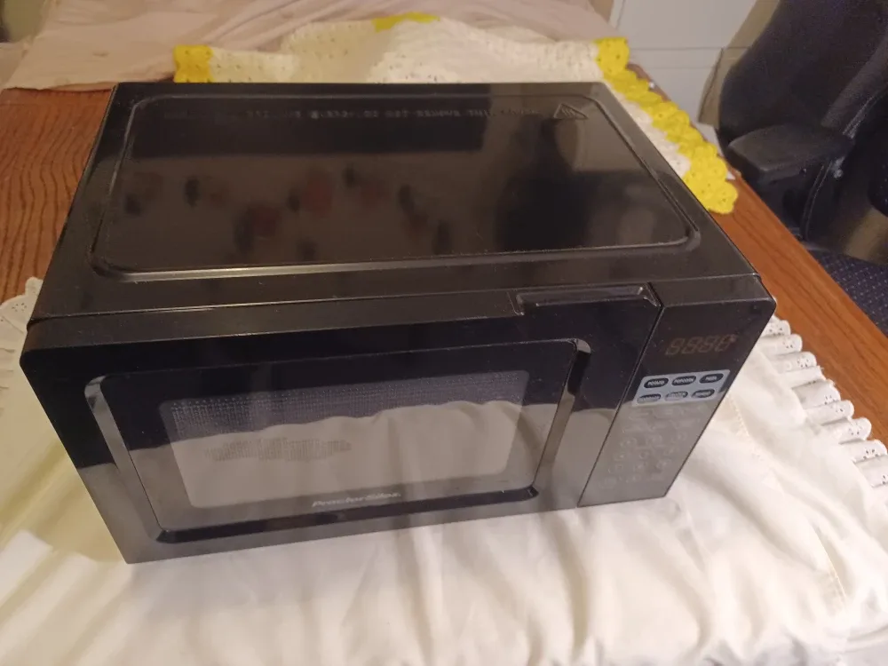 Proctor Silex Black Microwave Oven