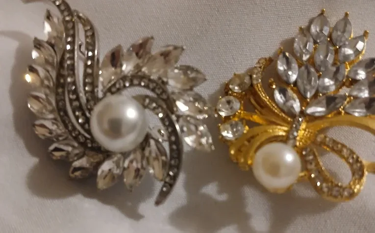 Pearl and Rhinestone Brooches thumbnail