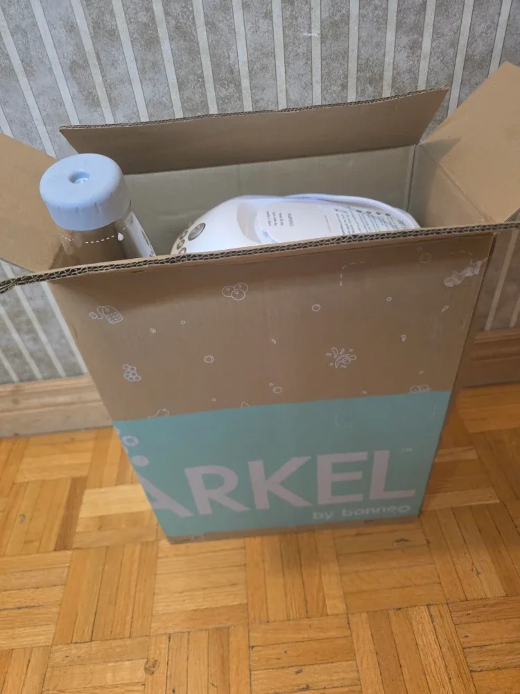 Sparkel Beverage System - Soda Maker used once image indicator(4)